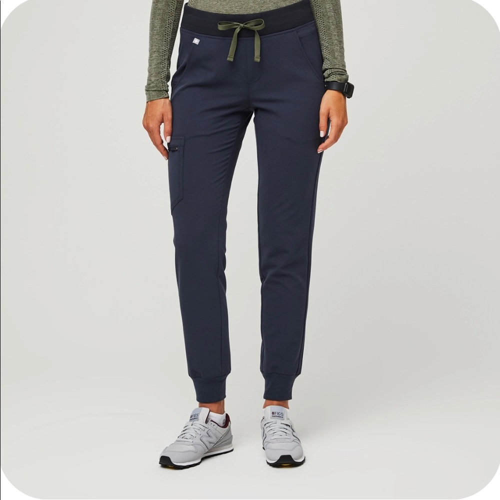 FIGS Quiet Navy Zamora Scrub Pants (Limited)